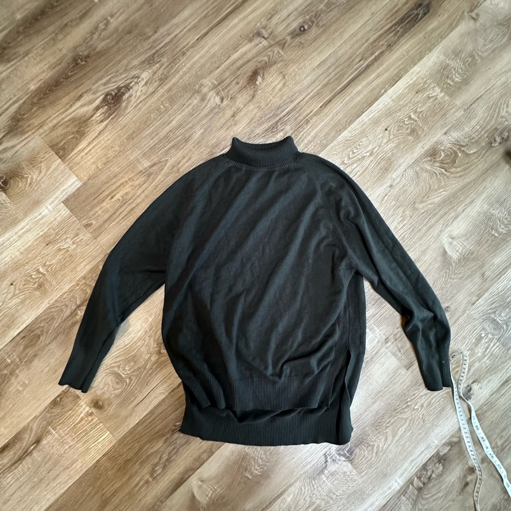bohme Black Turtleneck Sweater Top